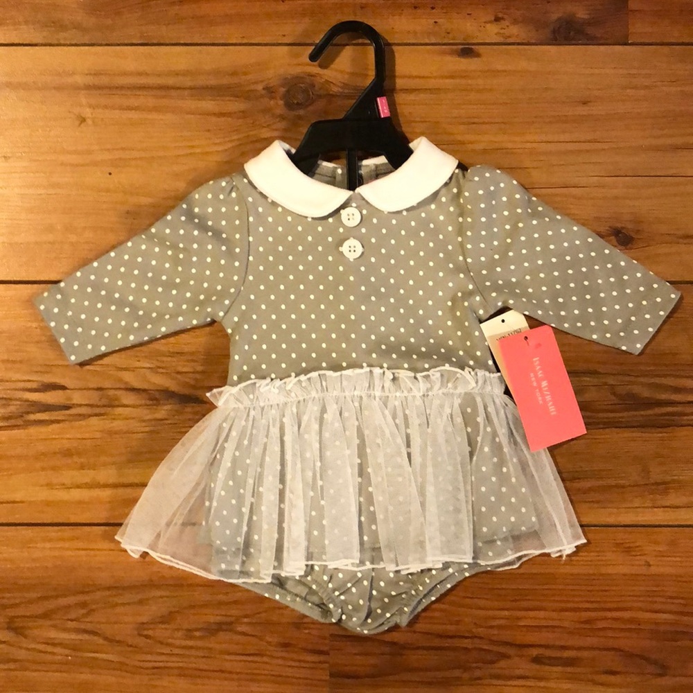 NWT Isaac Mizrahi skirted onsie